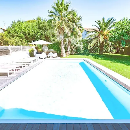 Dom wakacyjny Jolie Maison Familialeanglet Anglet